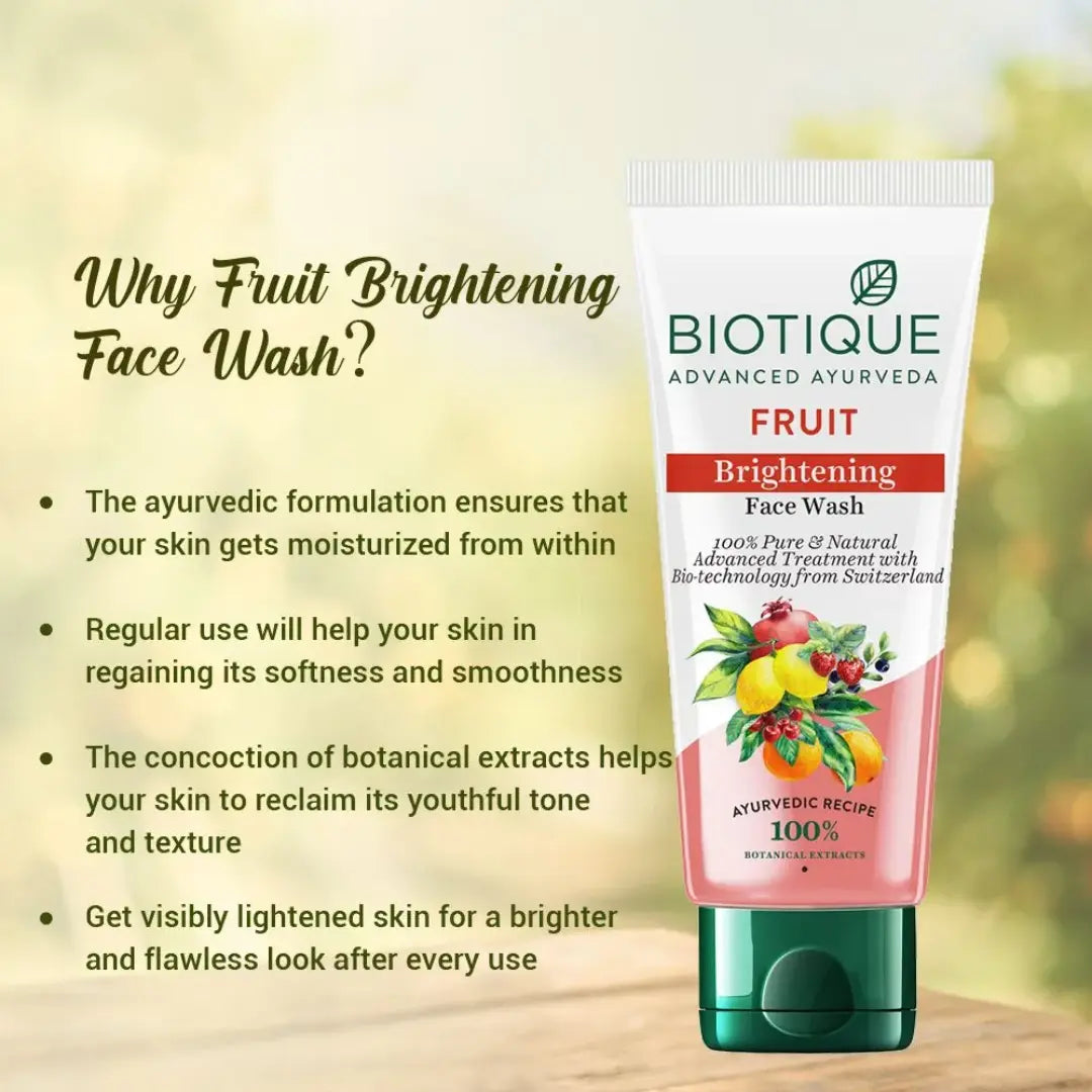 Biotique Fruit Brightening Face Wash (100ml)