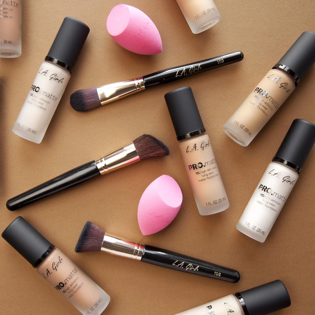 L.A GIRL - HD Pro Matte Foundation-Nude | Medium to full coverage foundation | Long wearing, buildable coverage | Best for normal to oily skin types | Suede-like finish | 30ml
