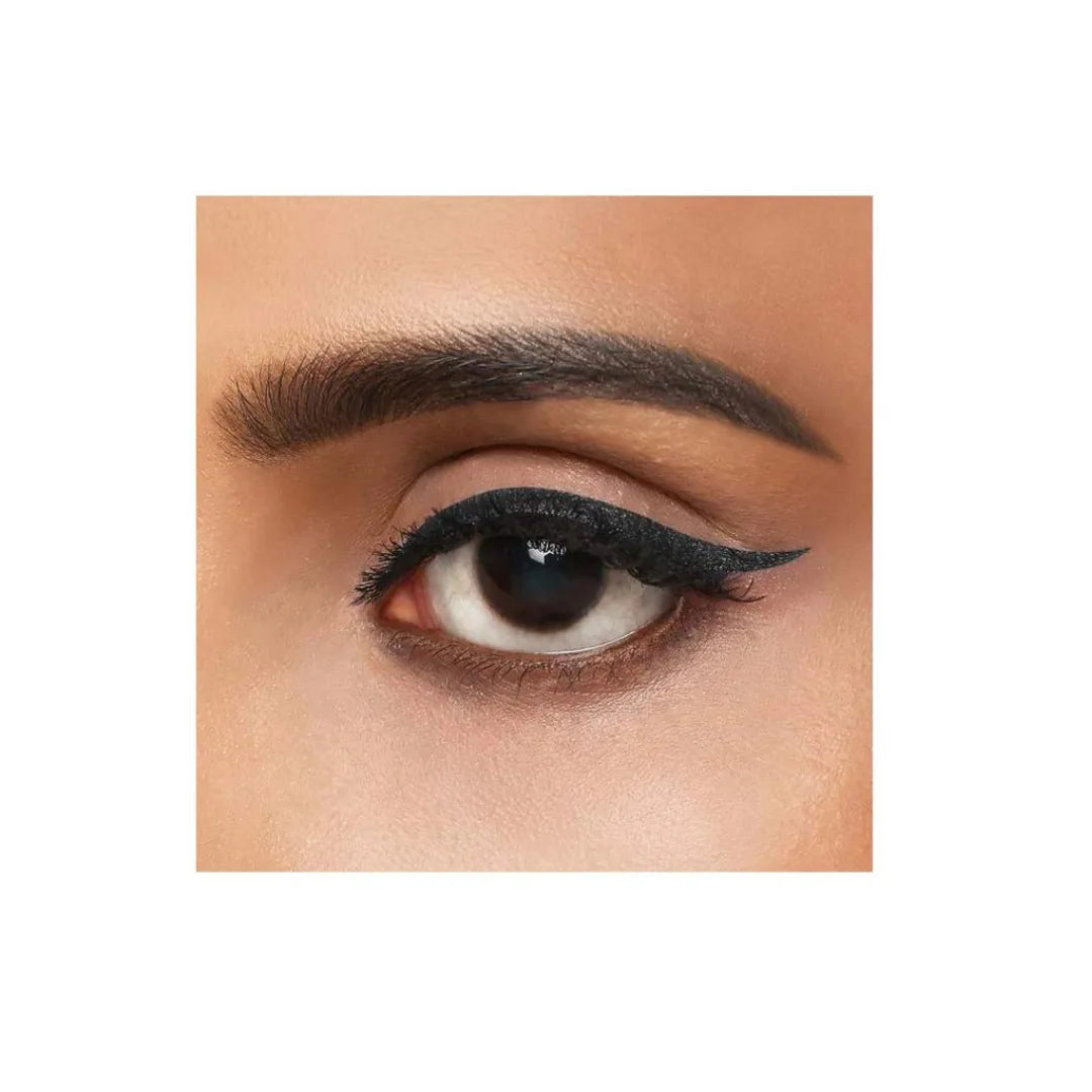 Colorbar I-Glide Eye Pencil, Blackout 1.1g Glossy Finish | Intense high-gloss finish | Waterproof | Lasts upto 8 hours