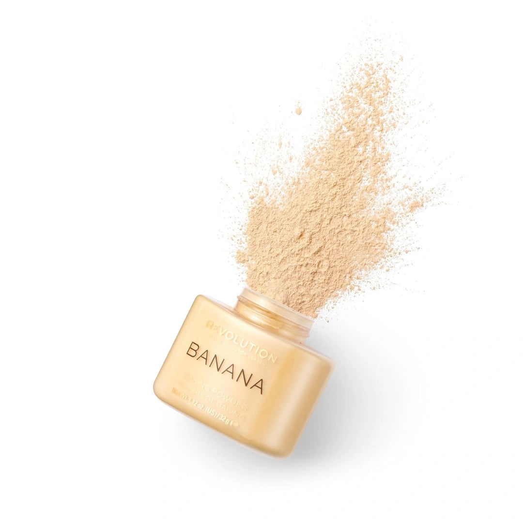 Makeup Revolution, Banana Loose Powder, Makeup Setting Powder, Gives Brighten & Glowing Skin, Provides Long-Lasting Coverage, Reduces Shine for Medium to Dark Skin Tones - 32g