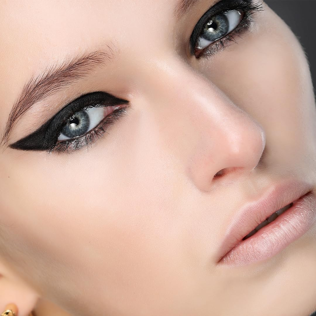 Revolution Gel Eye Liner Pot, Includes Eyeliner Brush, Intense Color & Smudge-Proof, Long-Lasting, Vegan & Cruelty-Free, 0.10oz/3g